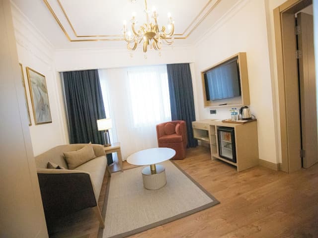 Deluxe Room, 1 Double Bed, Sea View