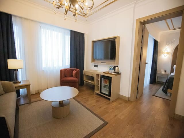 Deluxe Room, 1 Double Bed, Sea View