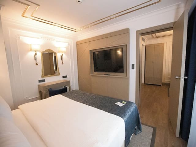 Deluxe Room, 1 Double Bed, Sea View