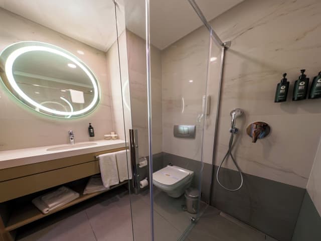 Room, 2 Twin Beds, Sea View