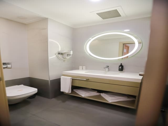 Suite, 1 Double Bed, Sea View