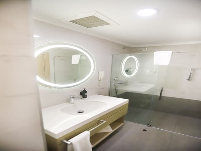 Suite, 1 Double Bed, Sea View