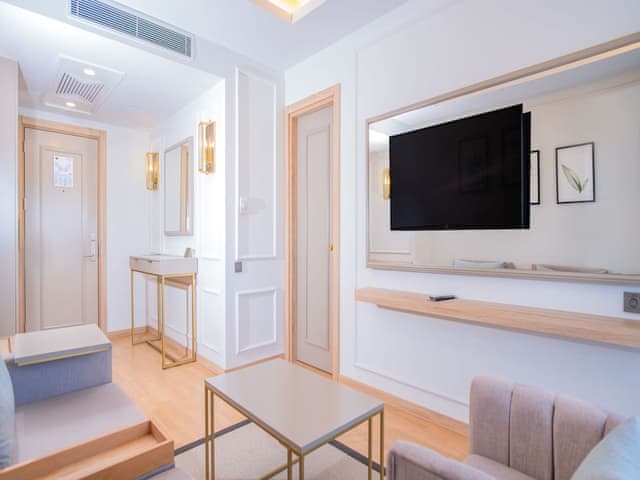 Suite Room with sea view