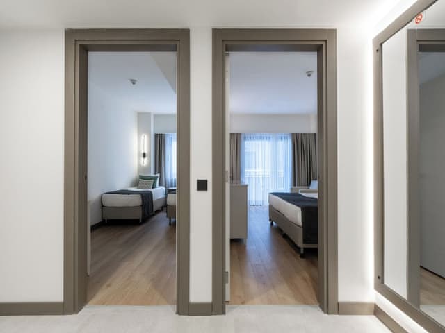 Family Room, 2 Bedrooms