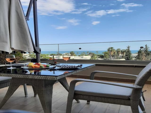 Deluxe Double Room, 1 Double Bed, Sea View