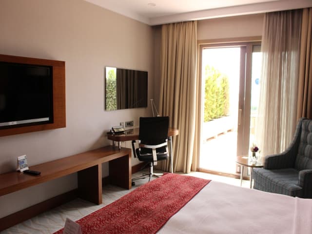 Superior Double Room, 1 King Bed, Sea View