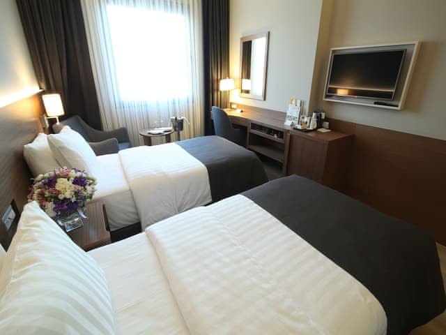 Standard Room, 2 Twin Beds, Balcony, City View