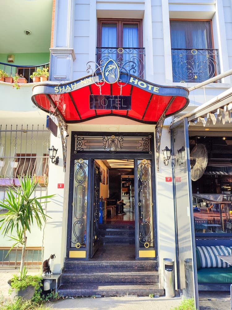 Shah Inn Hotel
