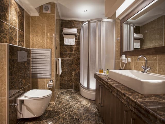 Family Room, 1 Bedroom