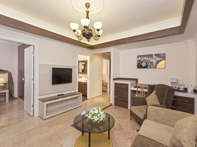 Family Room, 2 Bedrooms