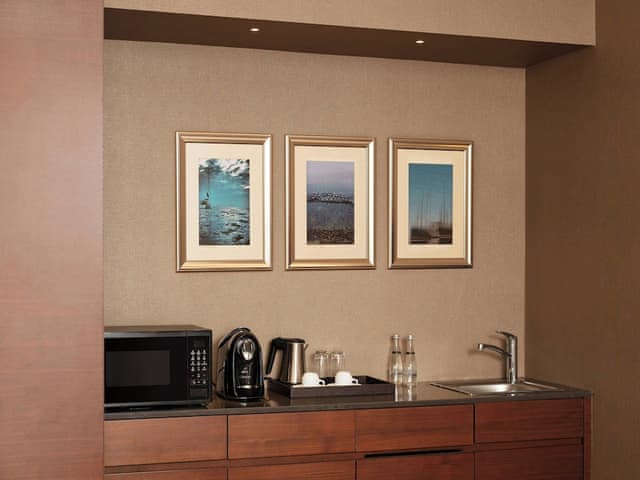 Grand Suite, 1 King Bed, Corner