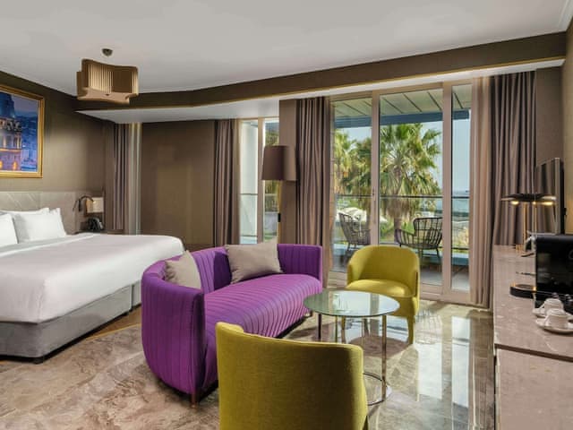 Junior Suite, Balcony, Garden View