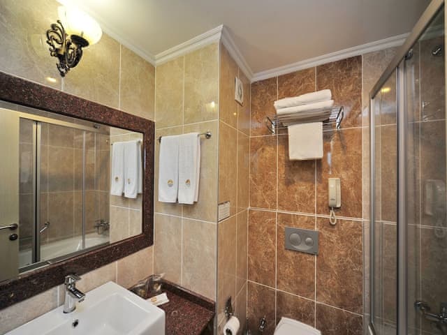 Comfort Double or Twin Room, City View