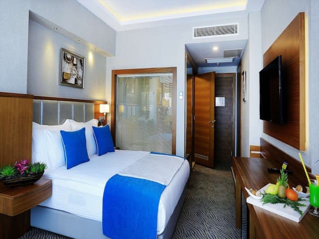 Standard Room, 1 Queen Bed, Non Smoking