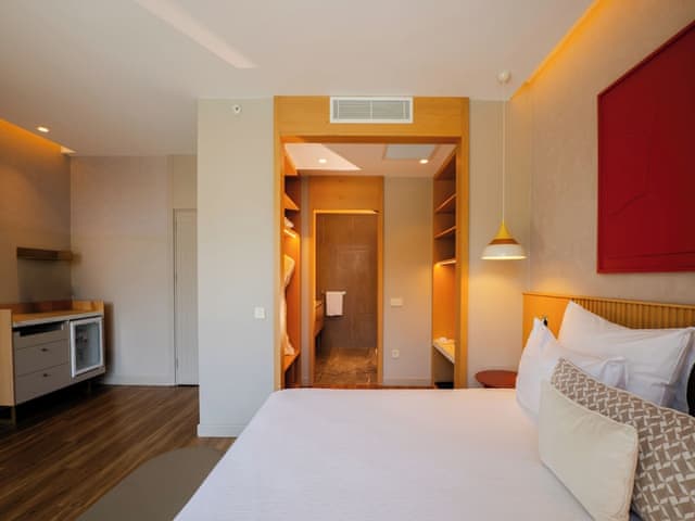 Grand Villa Pool Access