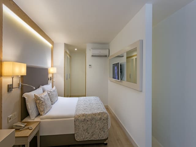 Quadruple Room, Balcony