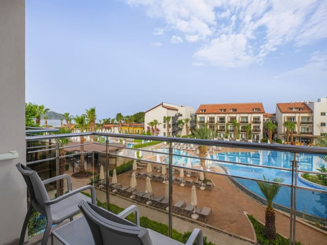 Family Room, Partial Sea View