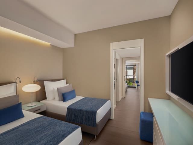 Family Room, Partial Sea View