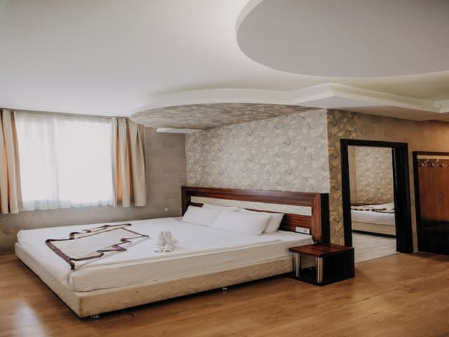 Delüks Dört Kişilik Oda