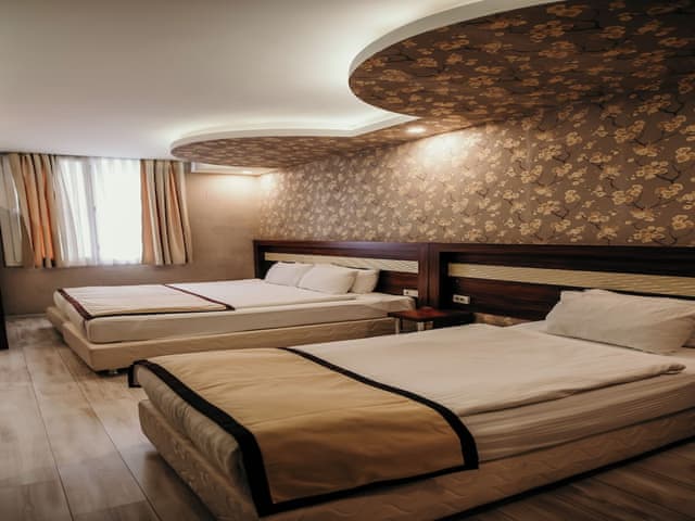 Delüks Dört Kişilik Oda