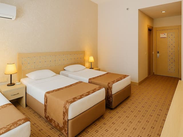 Standard Triple Room, Balcony