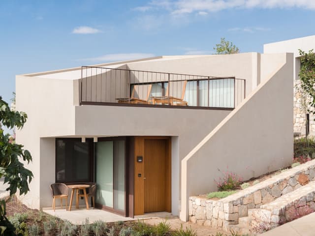 Ridge Terrace Garden View