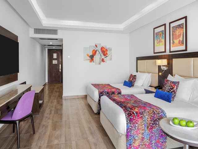 Deluxe Double Pool View Room