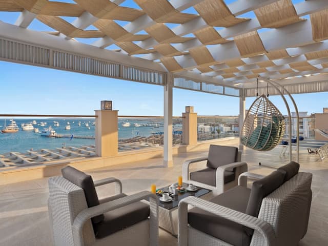 Jacuzzi Suite with Sea View