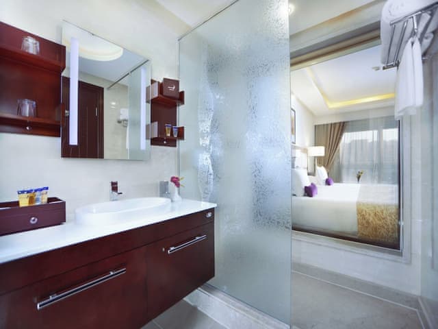 Delüks Çift Kişilik Oda