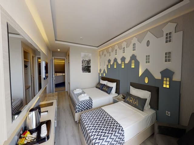 Standard Double or Twin Room, Mountain View