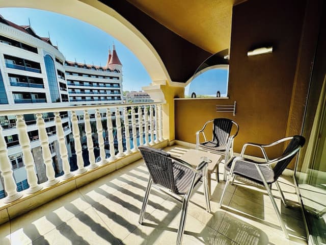 Standard Double Room, Partial Sea View