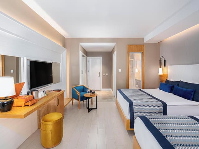 Deluxe Room, Jetted Tub, Sea View