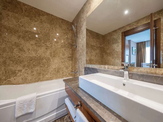 Suite, 1 Double Bed, Non Smoking