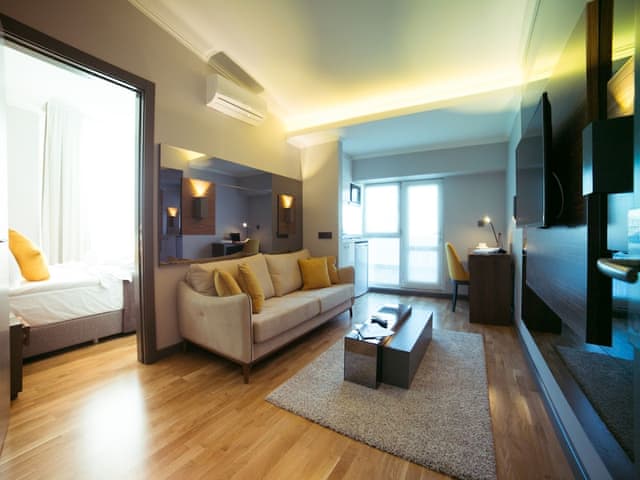 Executive Suite, Terrace