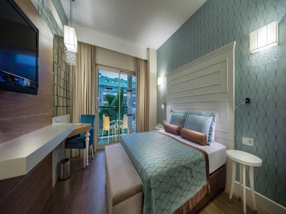 Standard Room Land View