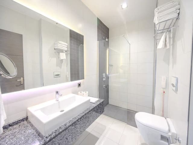 Panoramic Twin Room, Hill View