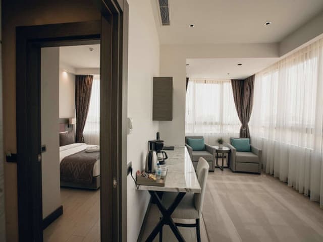 Panoramic Twin Room, Hill View