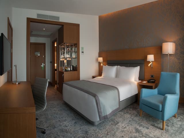 Standard Room, 1 Queen Bed, Sea View