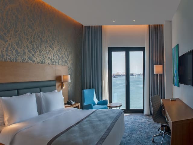 Standard Room, 1 Queen Bed, Sea View