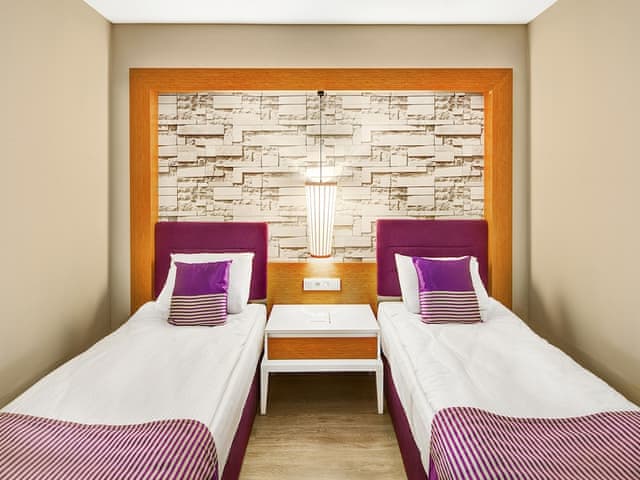 Family Room, Garden View