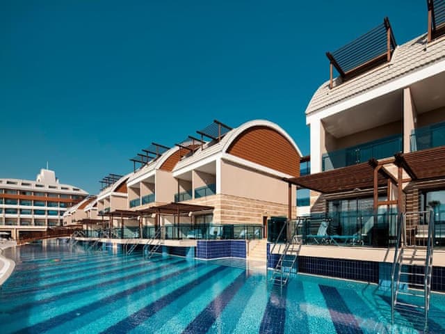 Standard Room (Lake House)