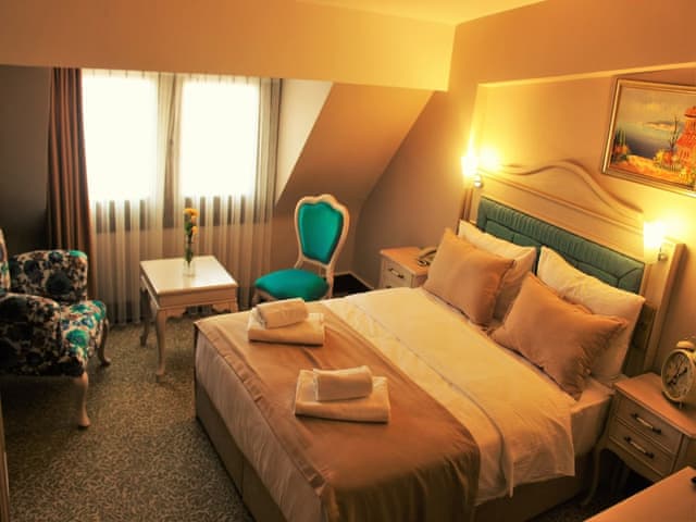 Business Room Rooftop