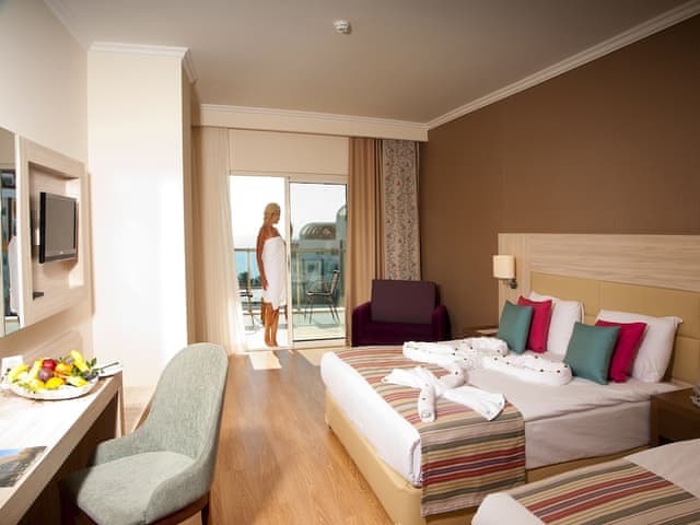 Standard Triple Room, Sea View