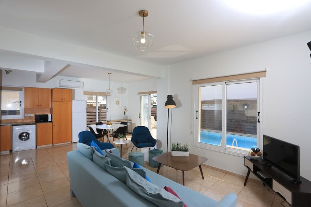 SeaBreeze Villas with Private Pool by TrulyCyprus