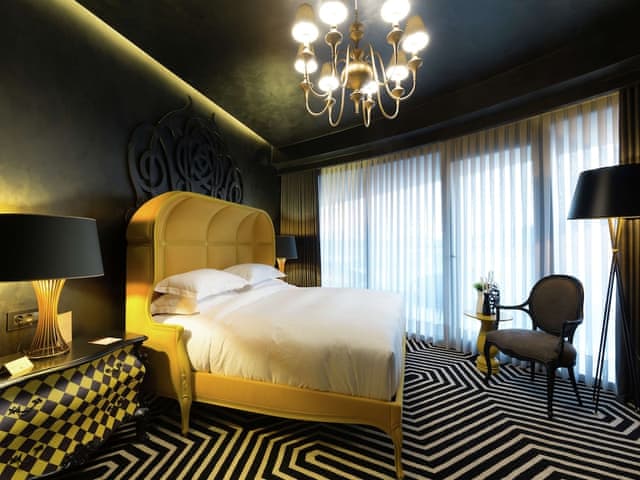Deluxe Room, 1 King Bed