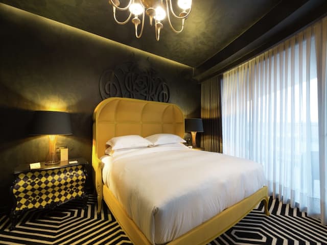 Deluxe Room, 1 King Bed