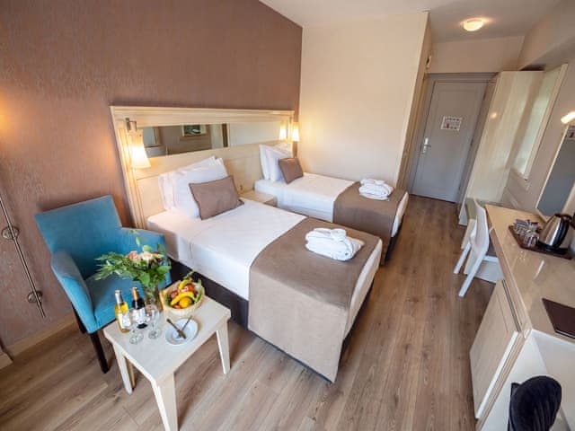 Double or Twin Room, Garden View