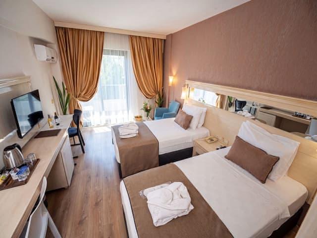 Double or Twin Room, Garden View