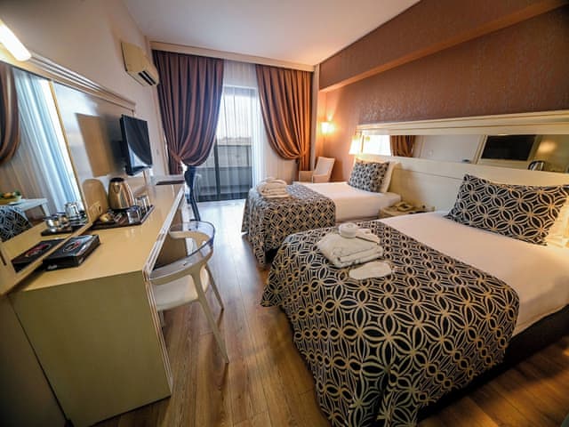 Double or Twin Room, Garden View