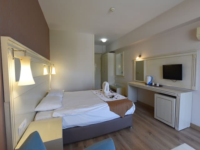 Double or Twin Room, Garden View